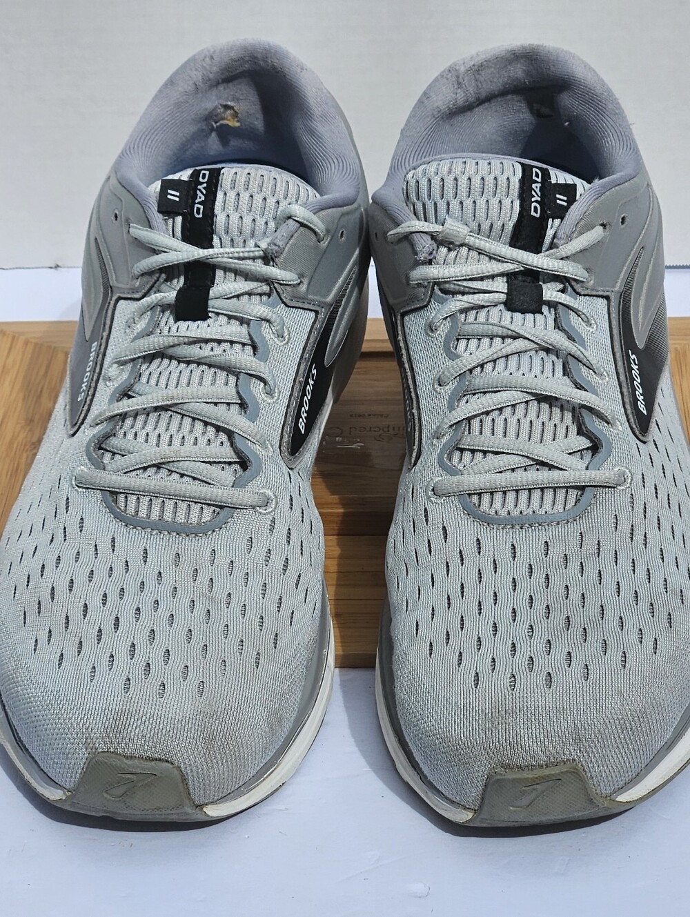 Brooks Dyad 11 Men’s Size 13 Grey Black Stability Running Shoes Orthotic Friendl